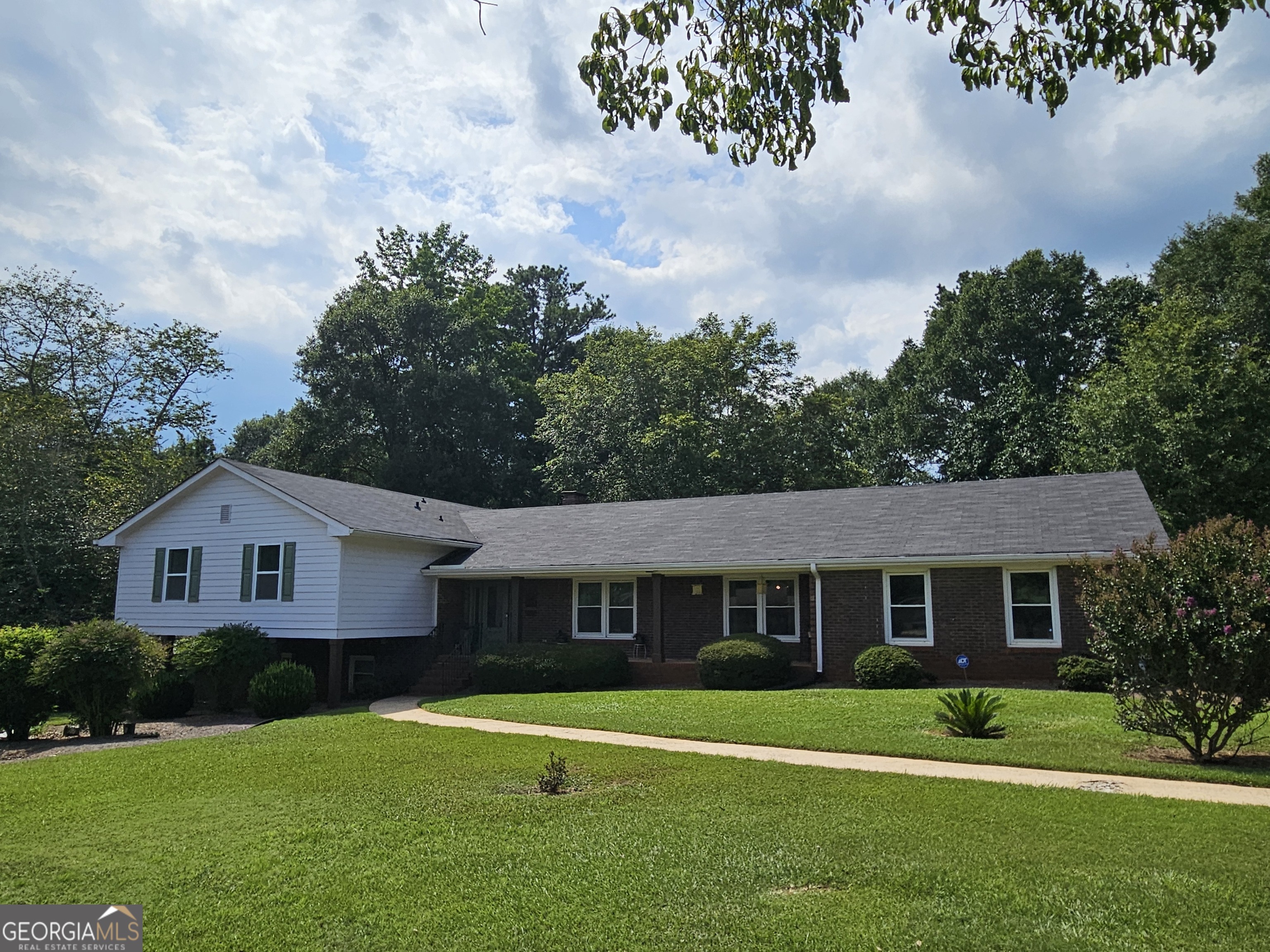 160 Edgewood Drive Property Photo 57
