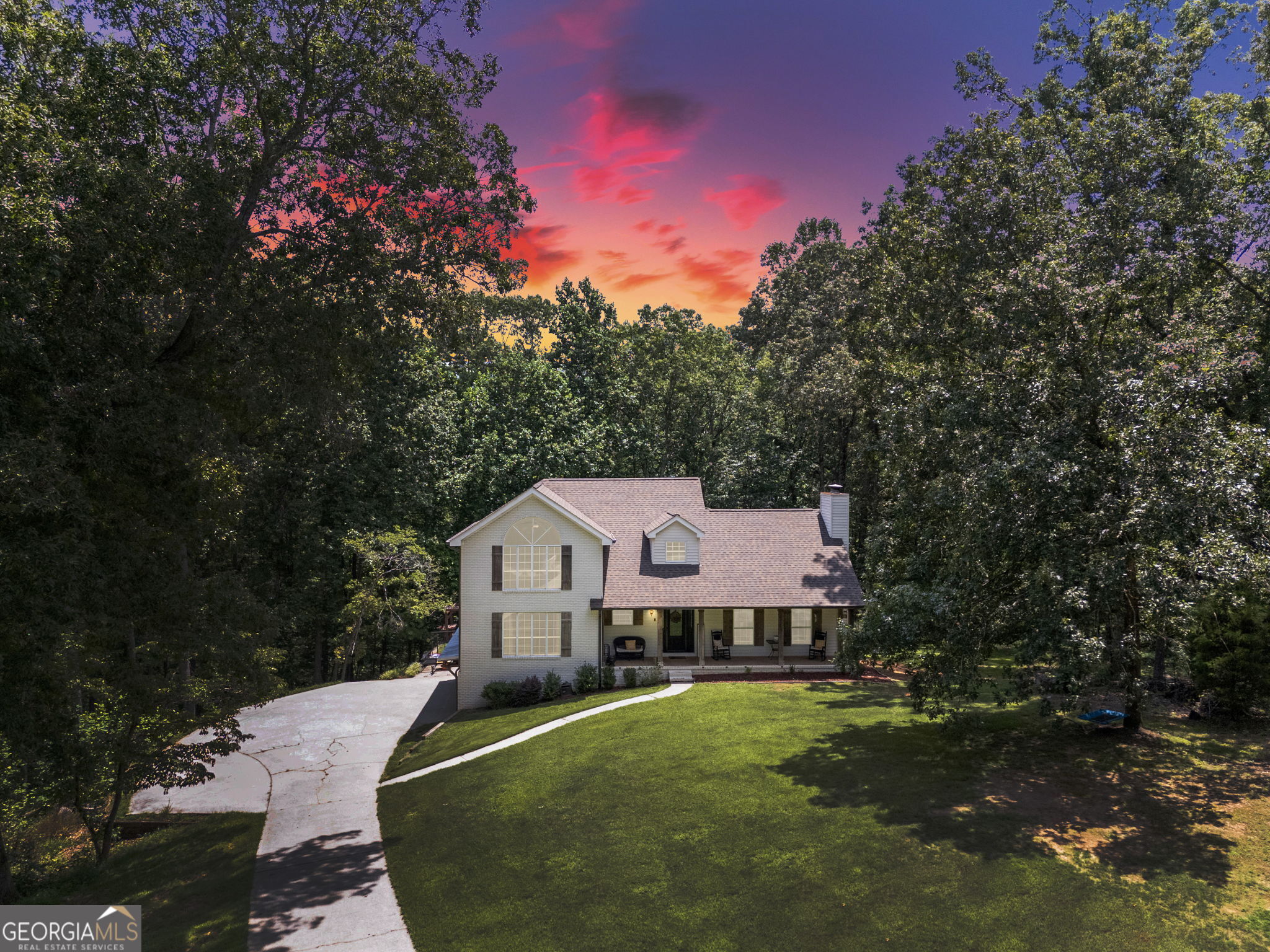 6240 River Ridge Drive Property Photo 1