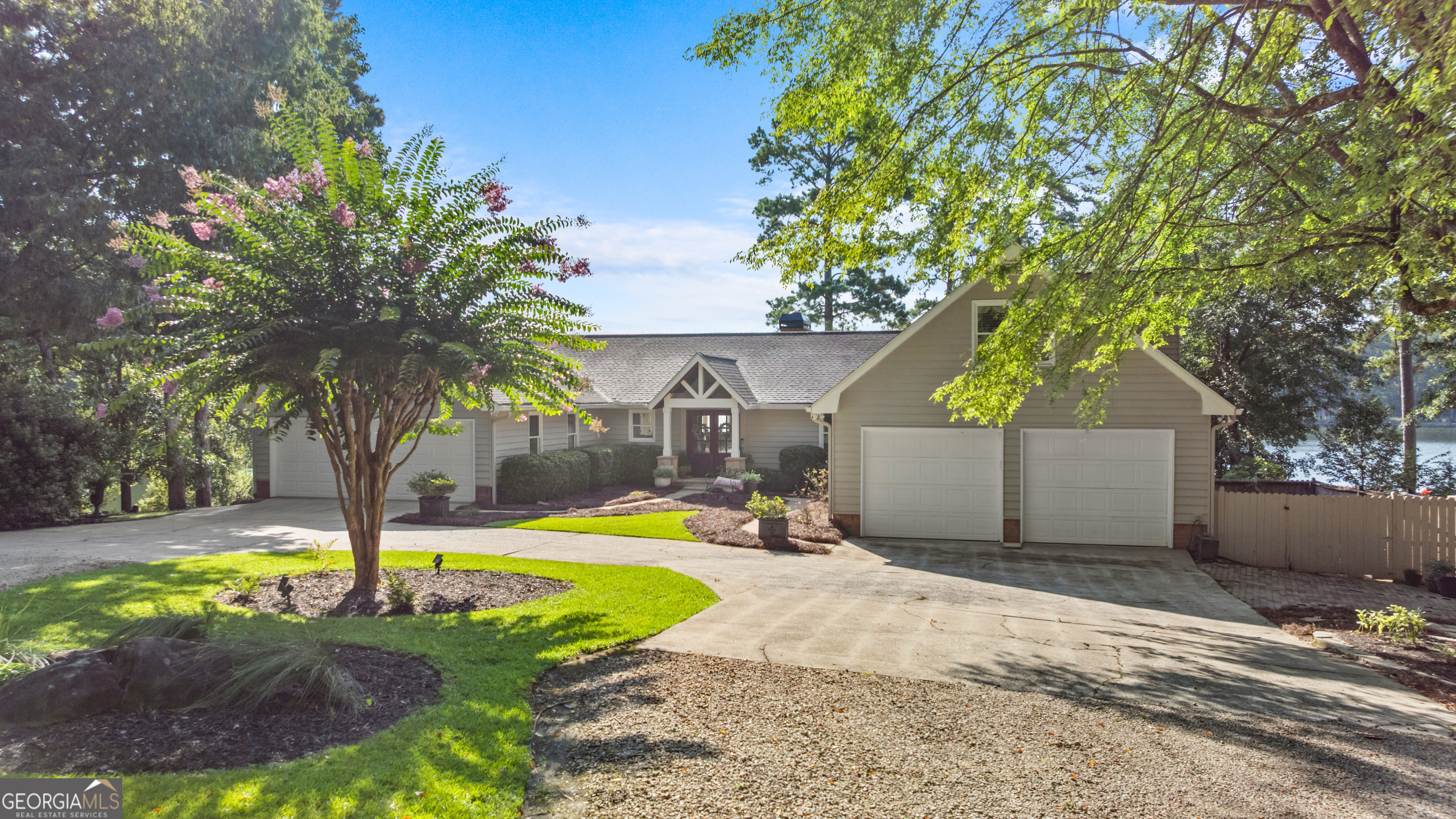1430 Buckhead Drive Property Photo 1