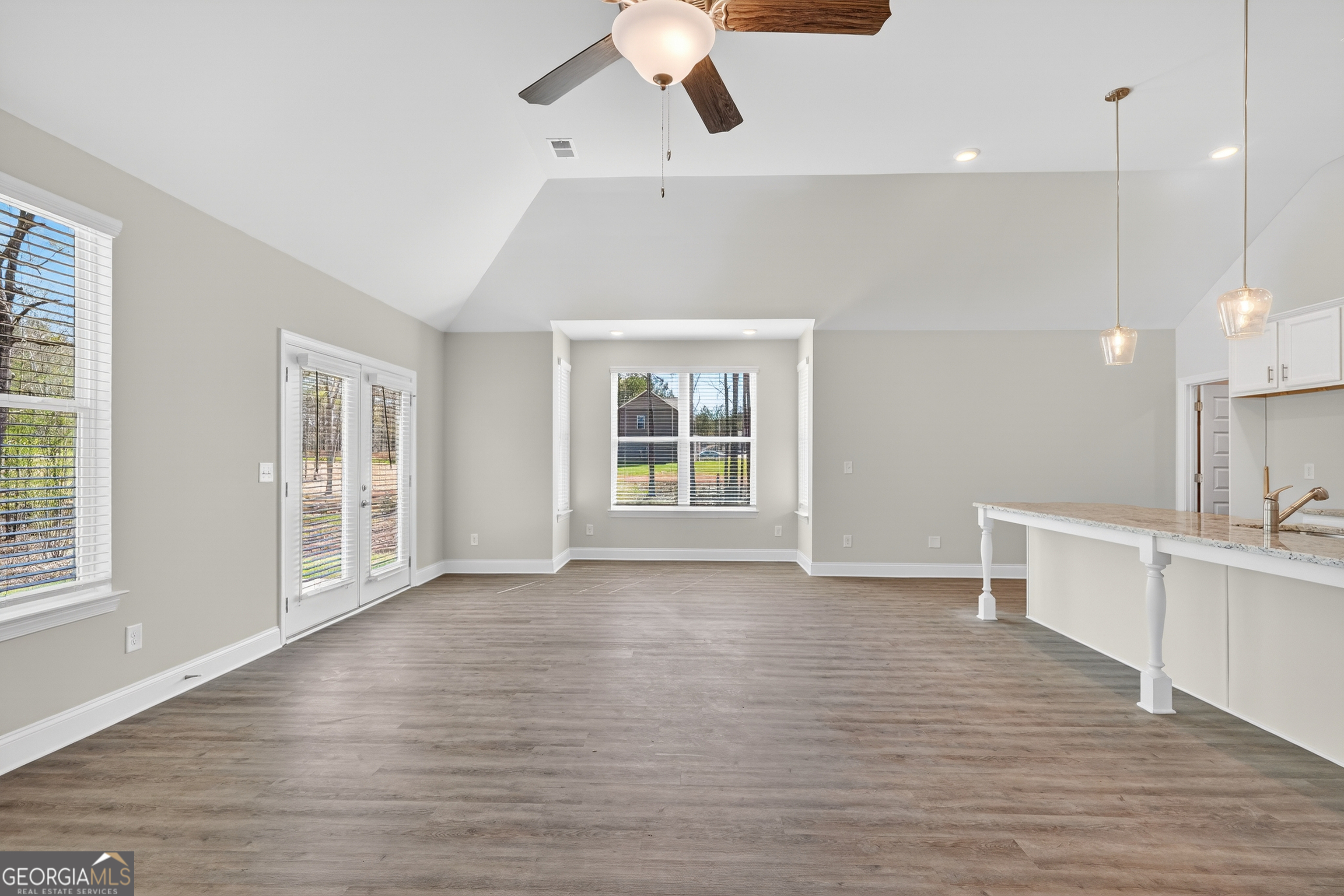 65 Cooper Drive # 48 Property Photo 16