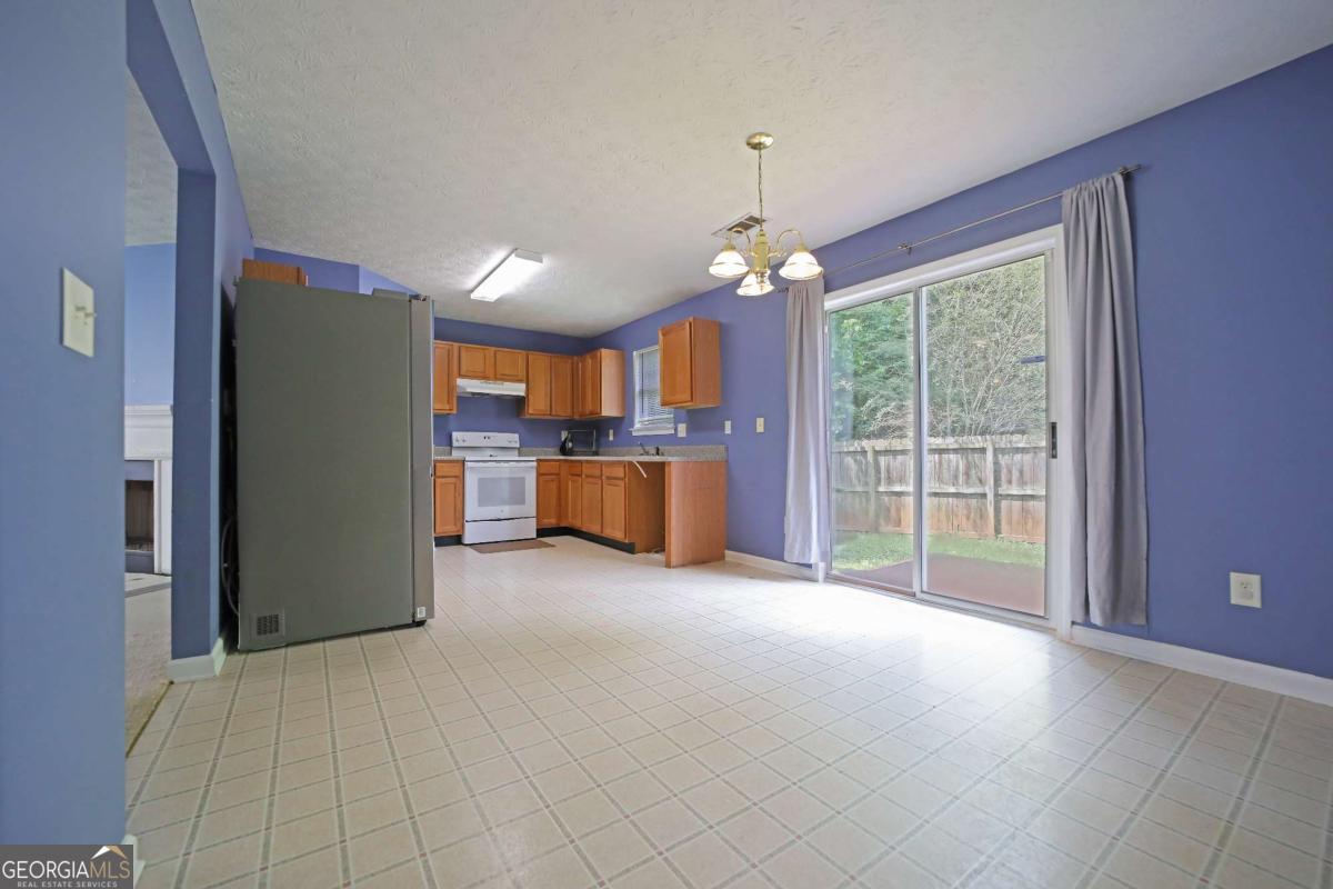 6874 Mahonia Place Property Photo 10