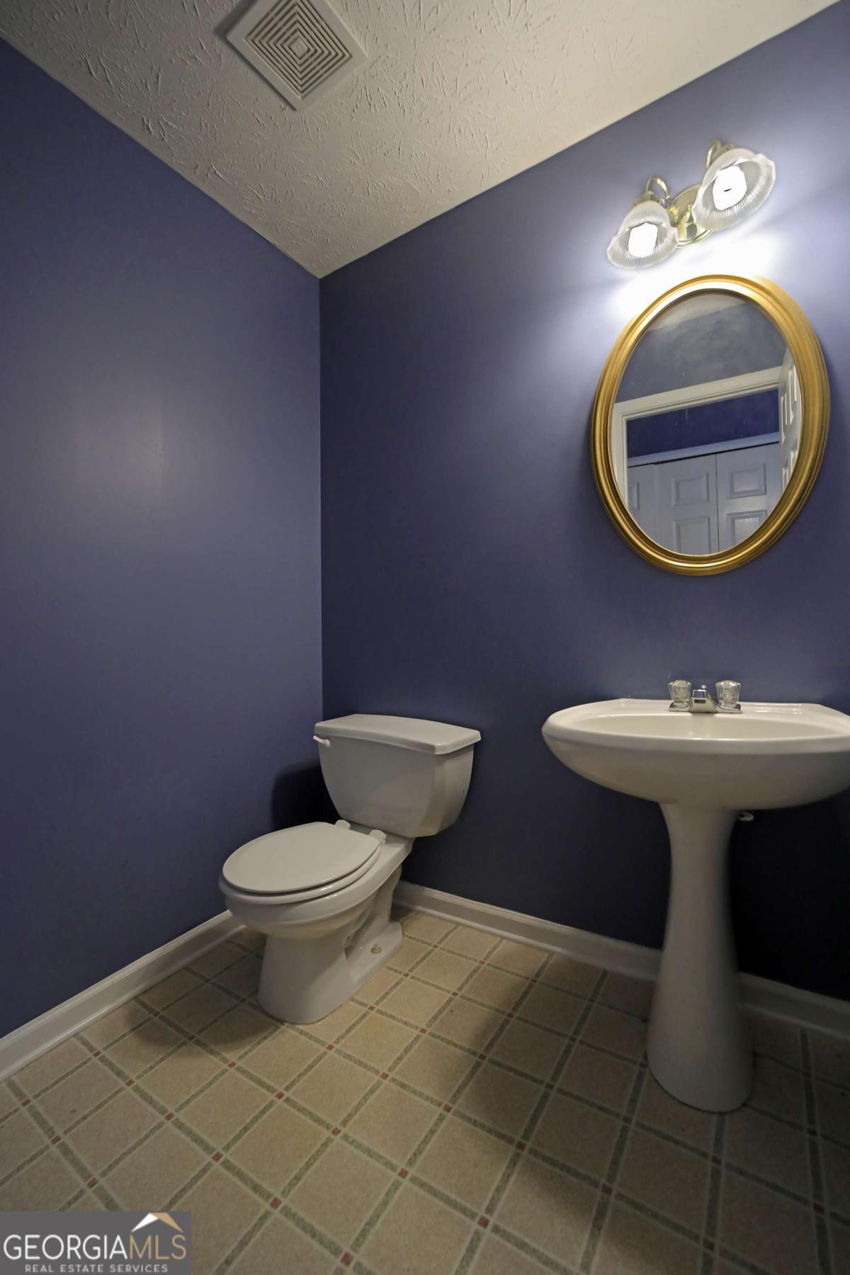 6874 Mahonia Place Property Photo 11