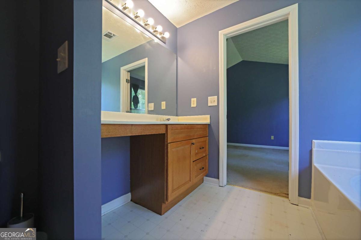 6874 Mahonia Place Property Photo 20