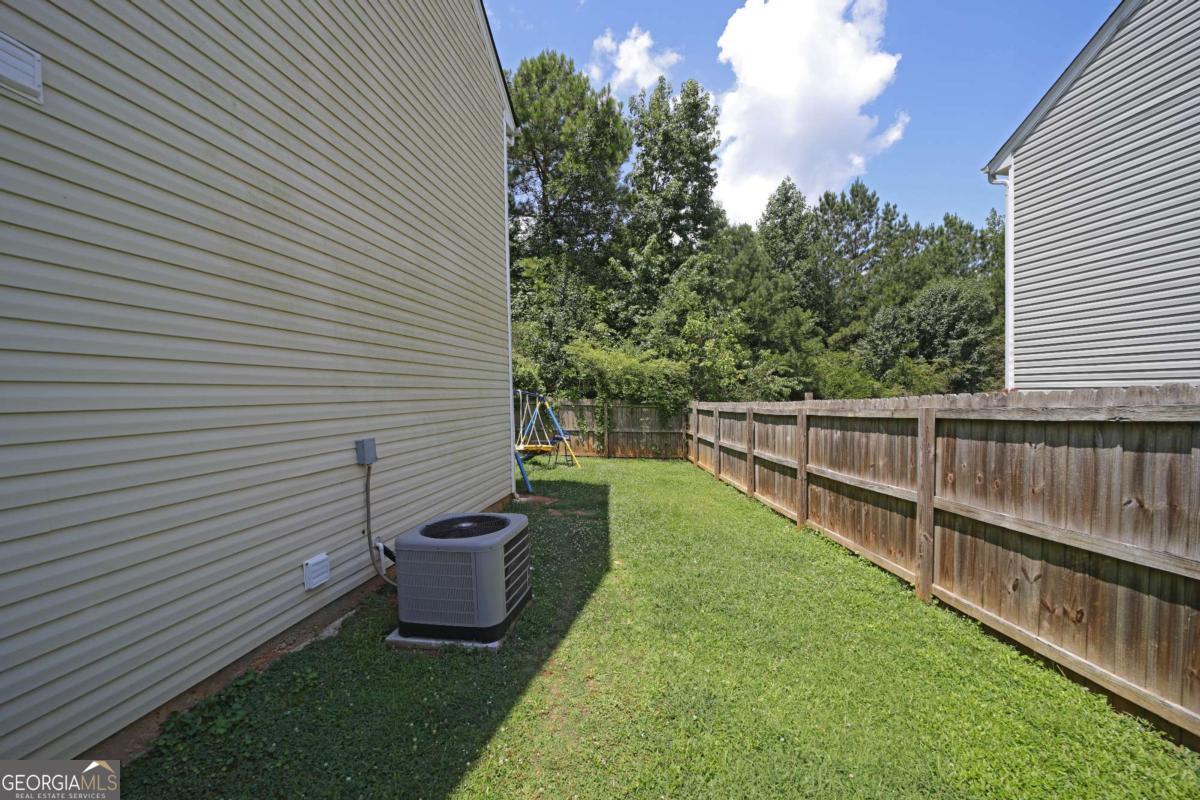 6874 Mahonia Place Property Photo 26