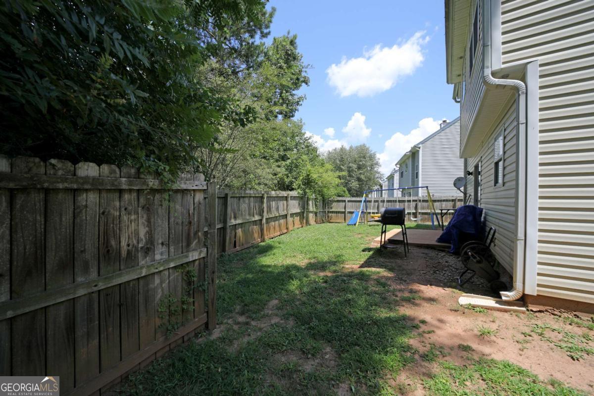 6874 Mahonia Place Property Photo 29