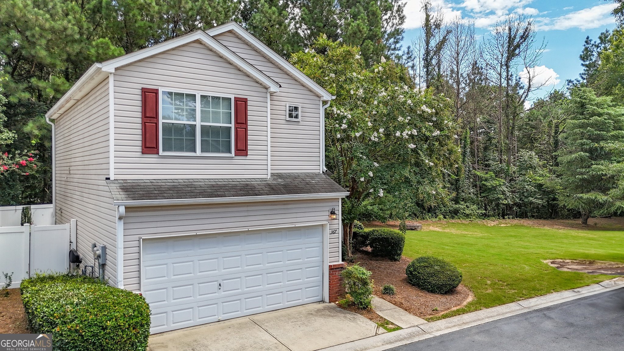 367 Hiawassee Drive Property Photo 1