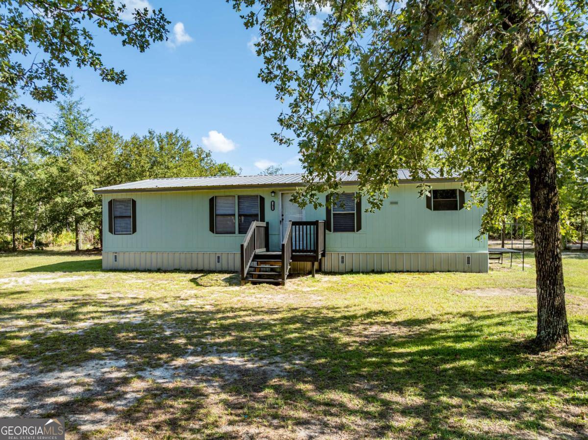 196 Boxelder Lane Property Photo 1