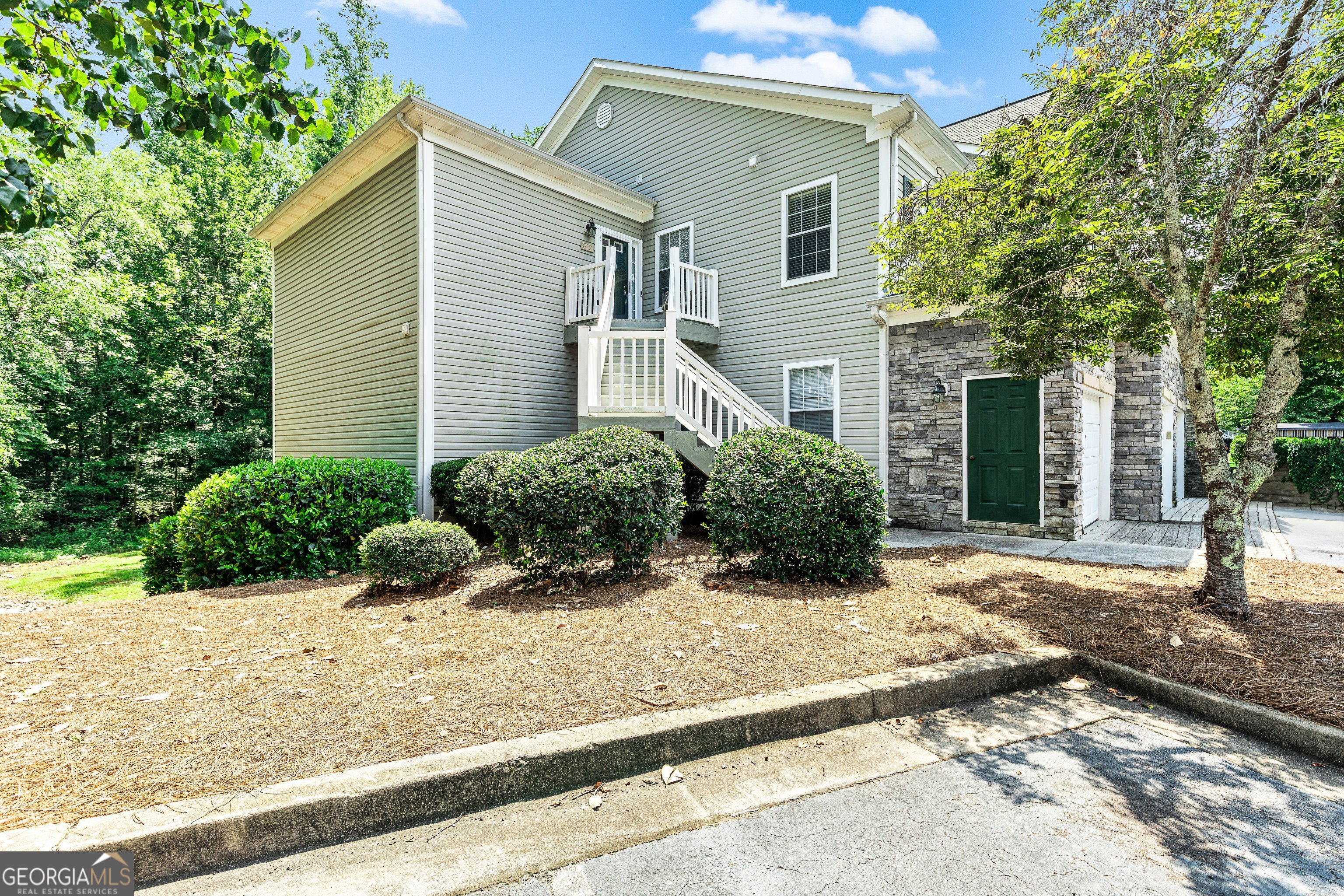 512 Las Brasis Court Property Photo 1