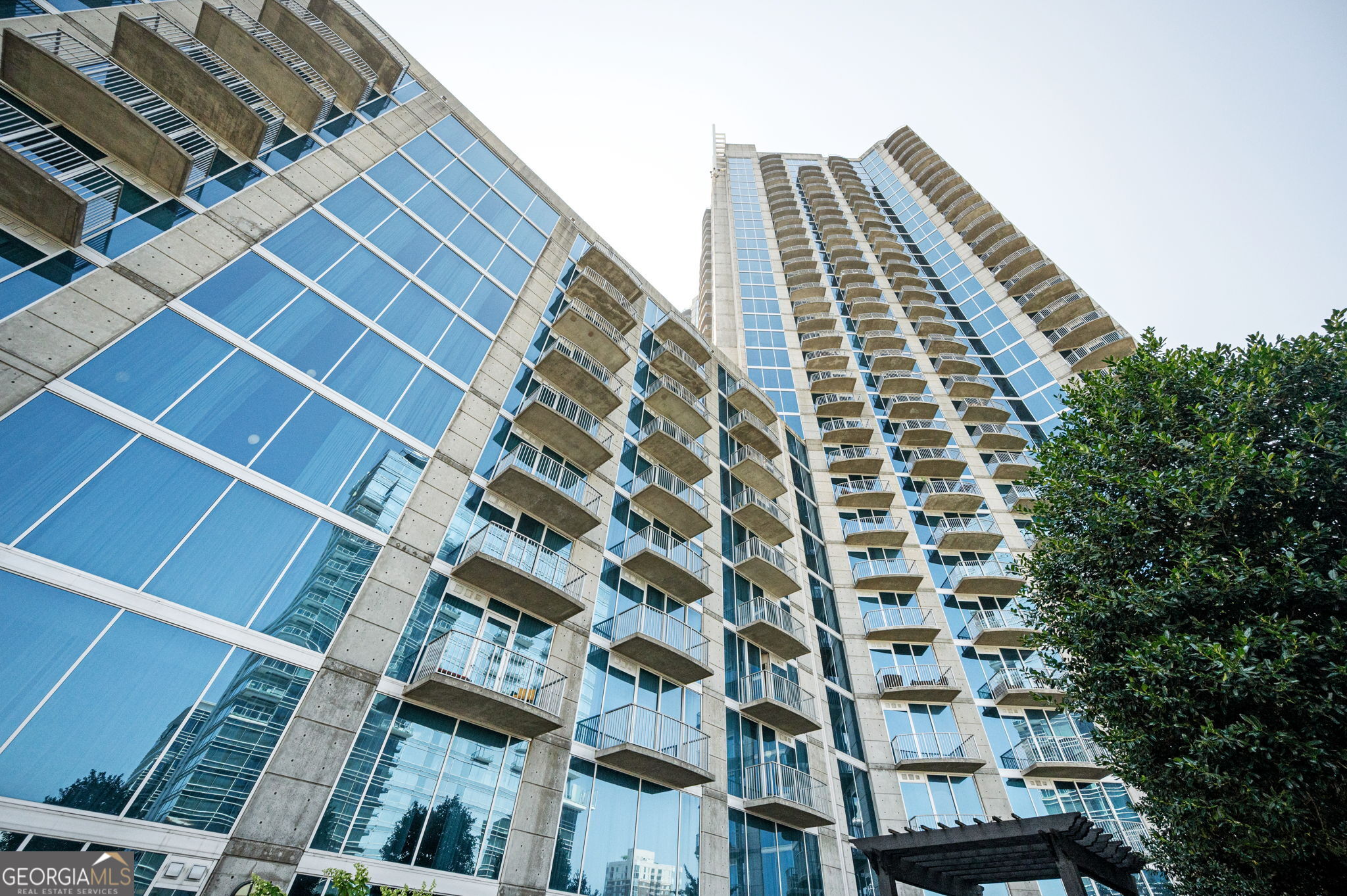 400 W Peachtree Street Nw # 1910 Property Photo 1