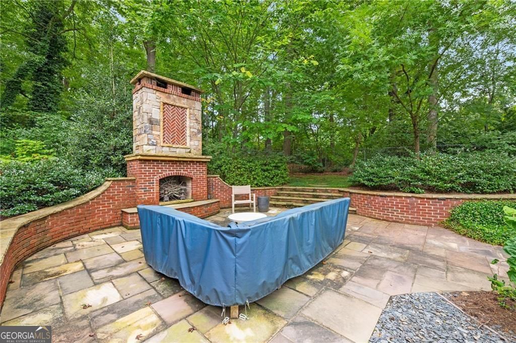 1810 E Clifton Road Ne Property Photo 48