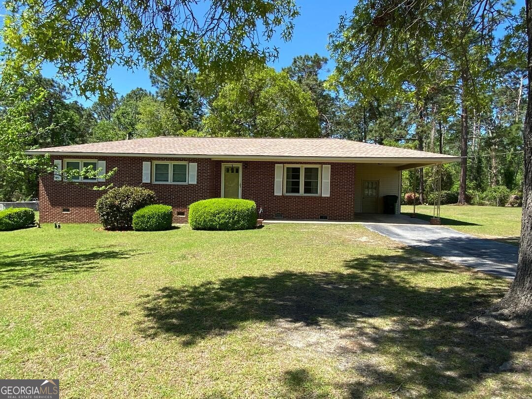 848 Golf Drive Property Photo 1