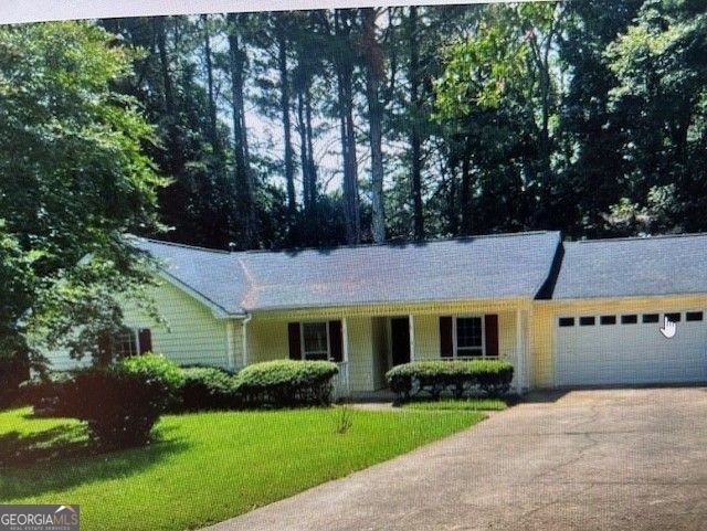 3677 Fernbrook Dr Property Photo 1