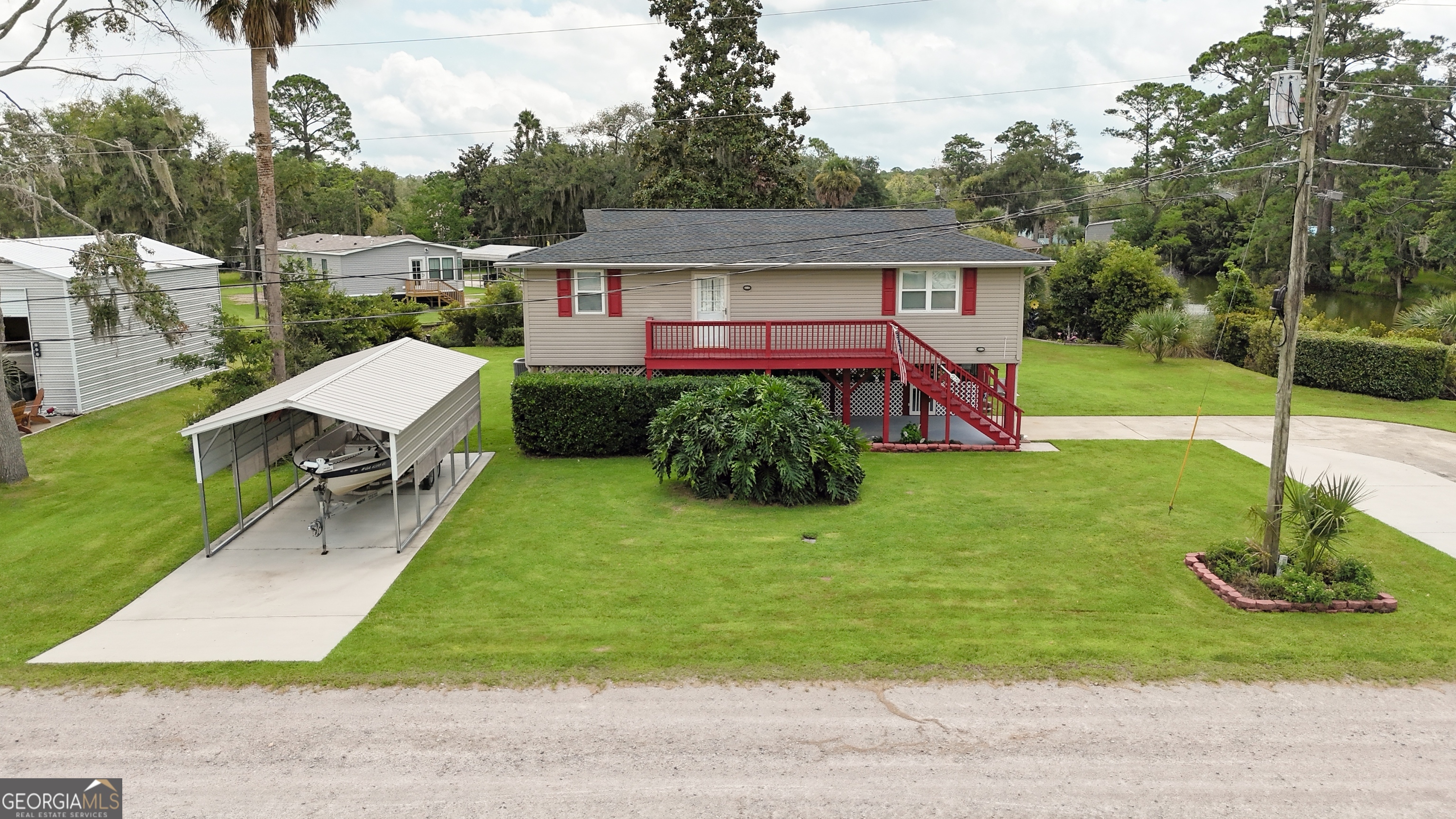 276 Circle Drive Property Photo 1