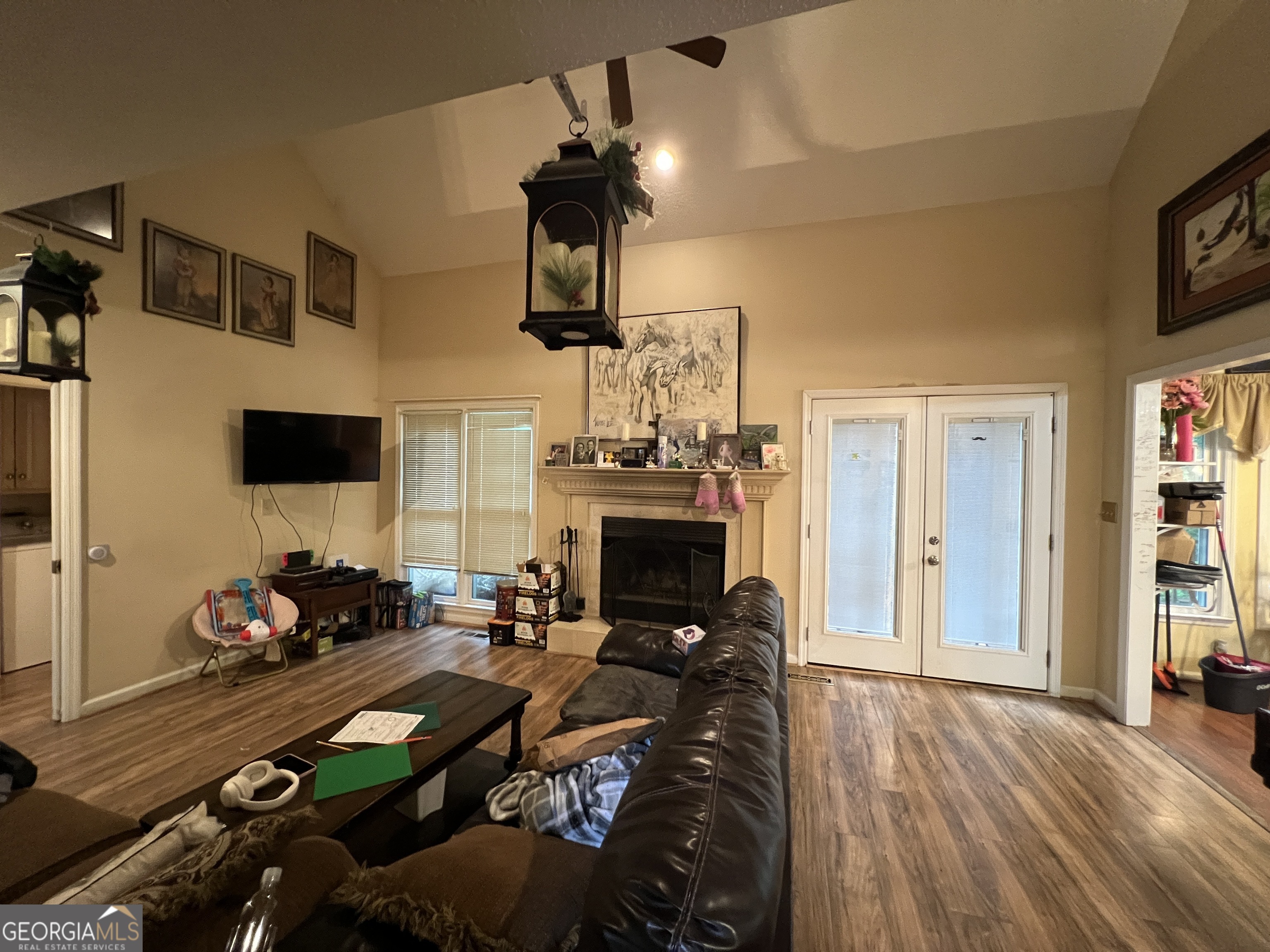 114 Taylor Len Drive Property Photo 6