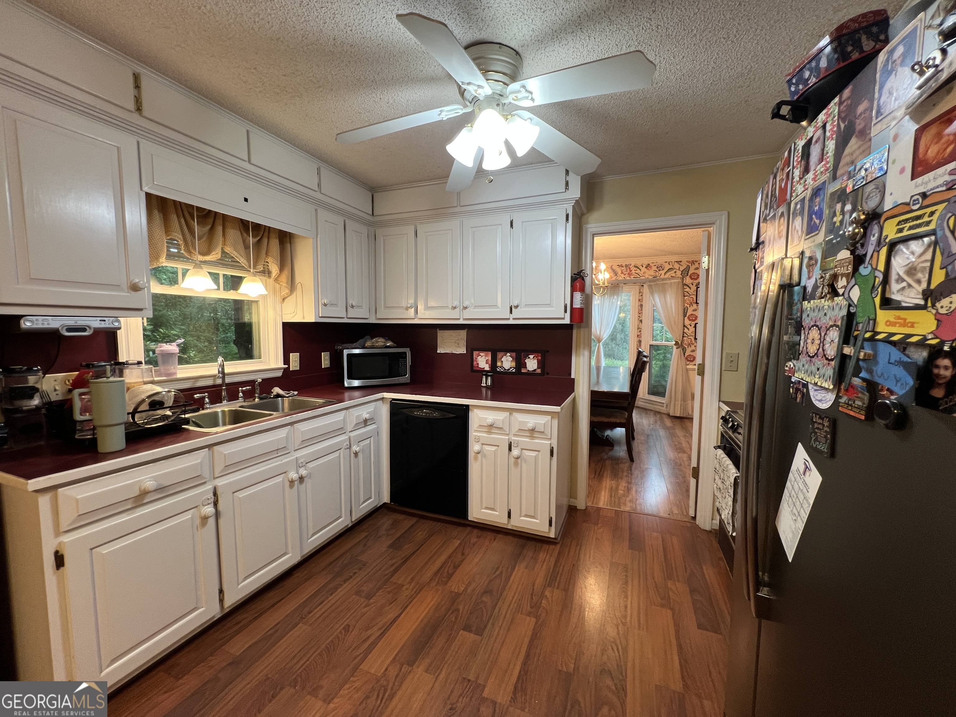 114 Taylor Len Drive Property Photo 12