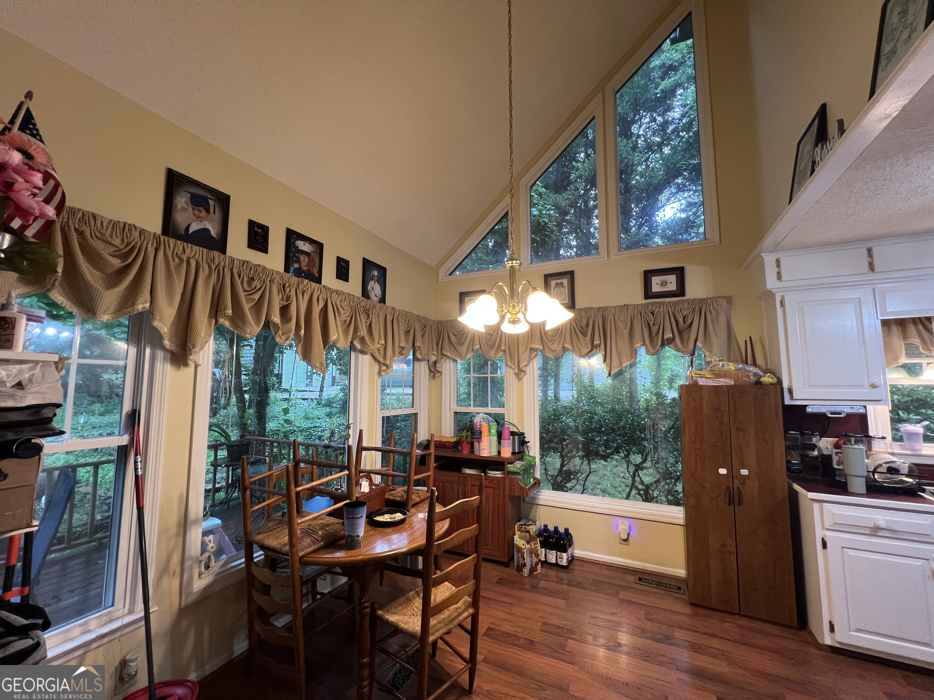 114 Taylor Len Drive Property Photo 15