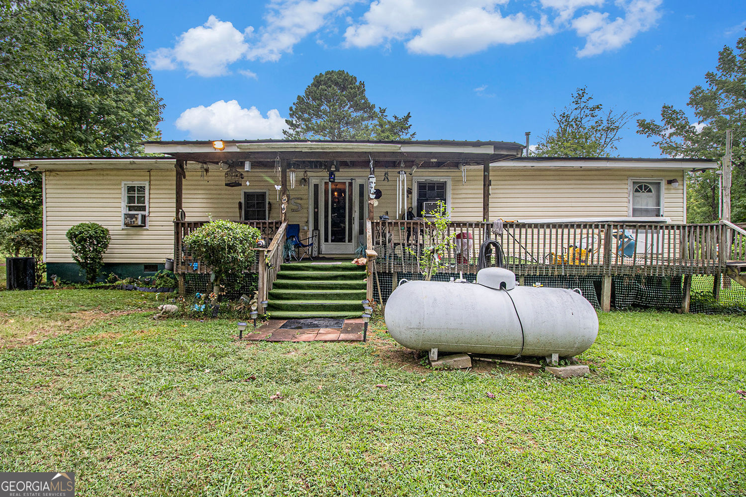 399 Rudy York Road Nw Property Photo 1