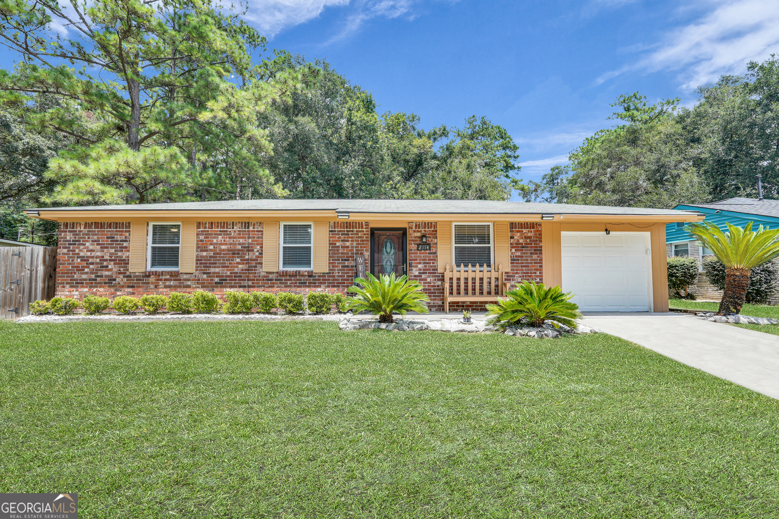 2114 Teresa Drive Property Photo 1