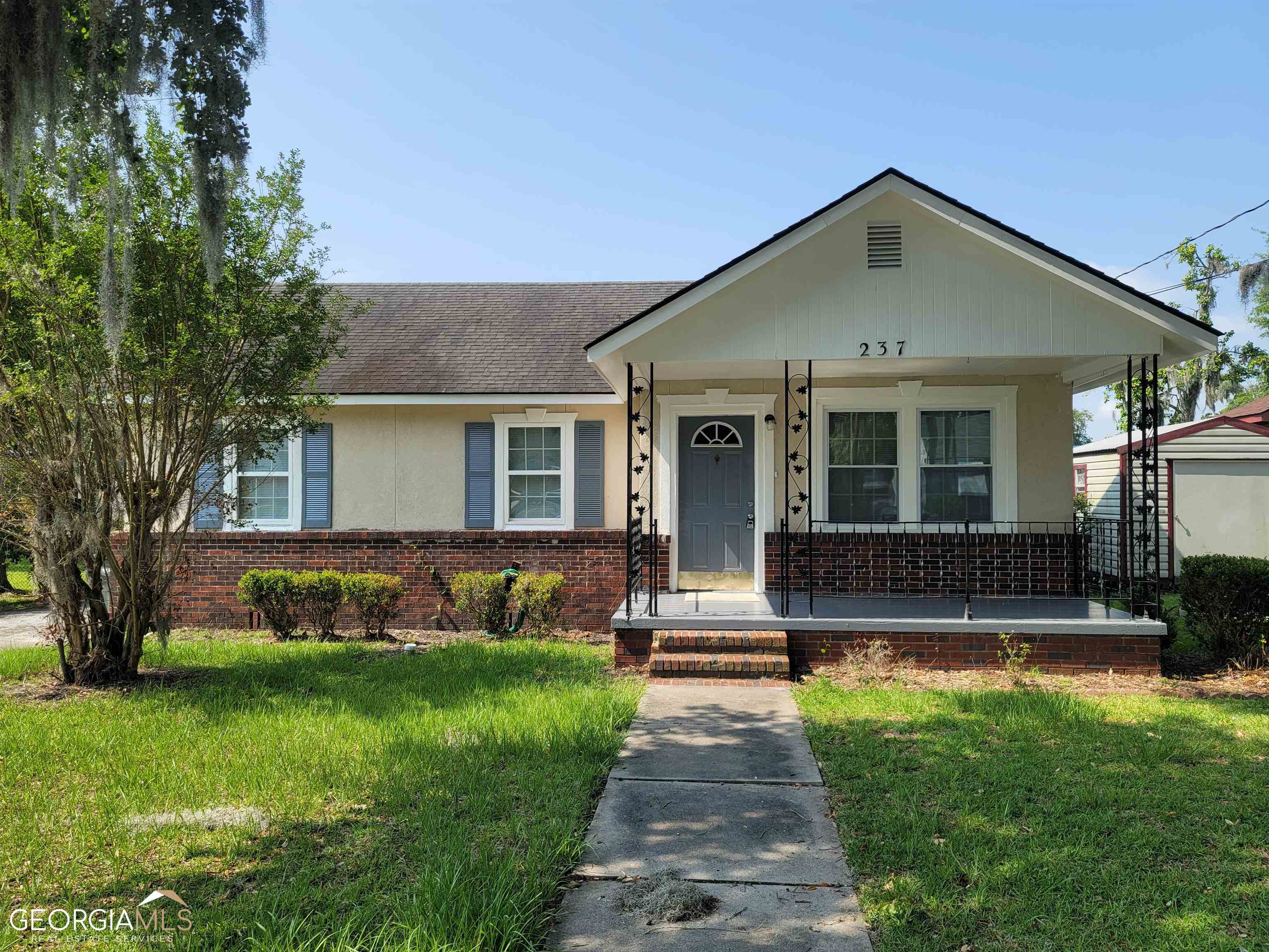 237 Birchfield Drive Property Photo 1