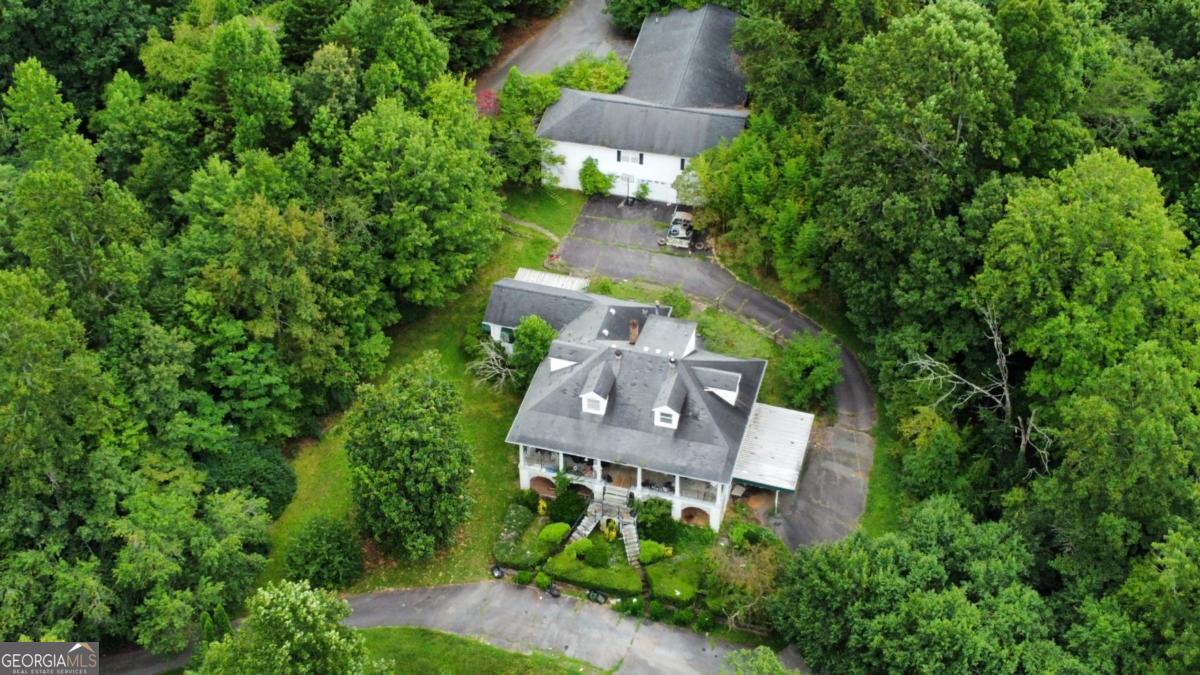 16 Misty Mountain Lane