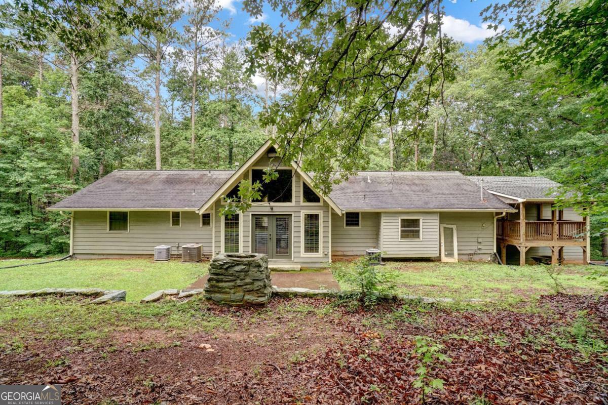 3741 100 Road Property Photo 1