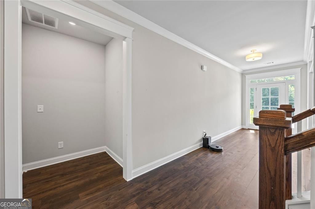 1830 Sauterne Drive Property Photo 12