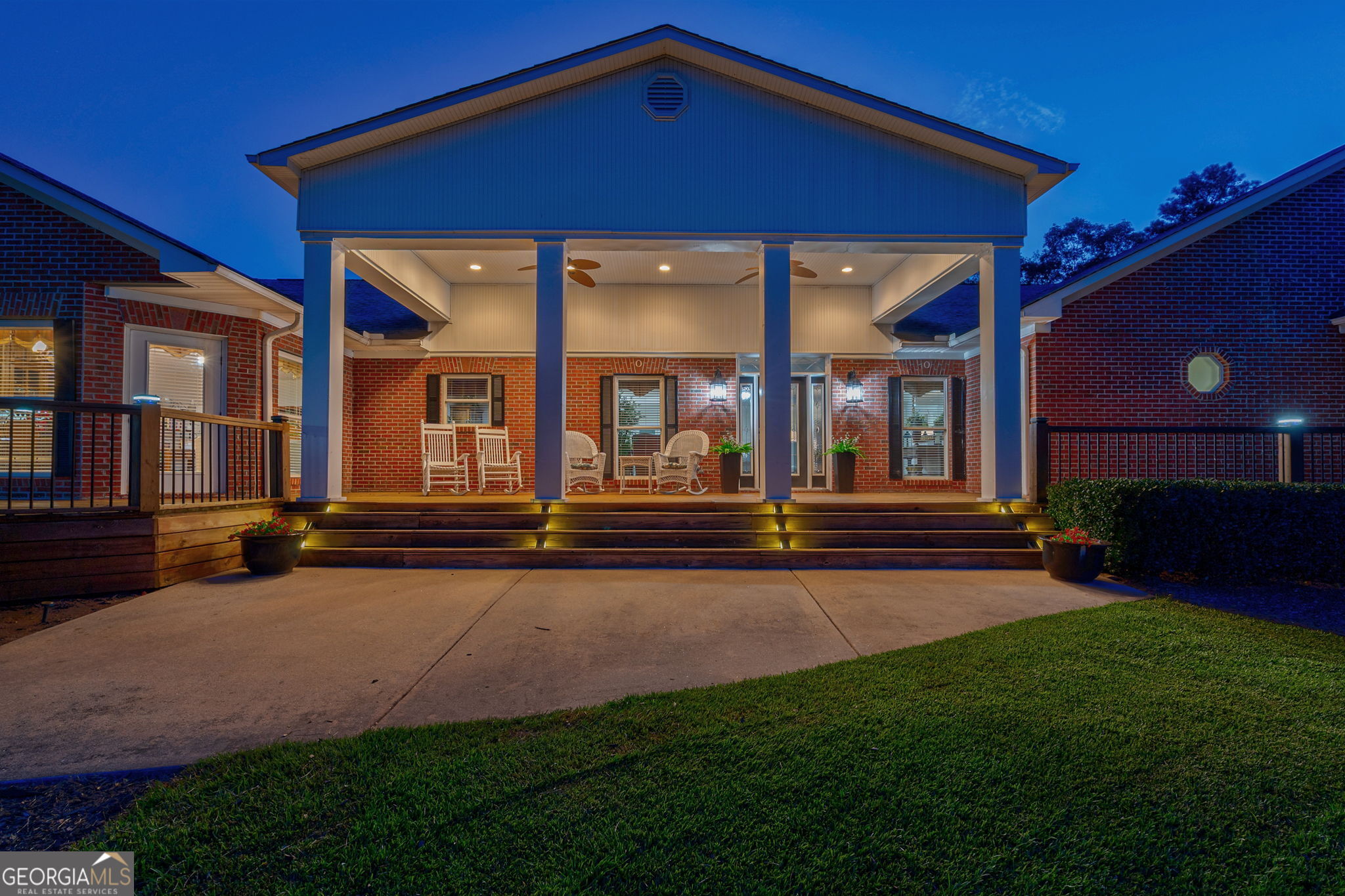 1703 Bullards Ferry Road Property Photo 8