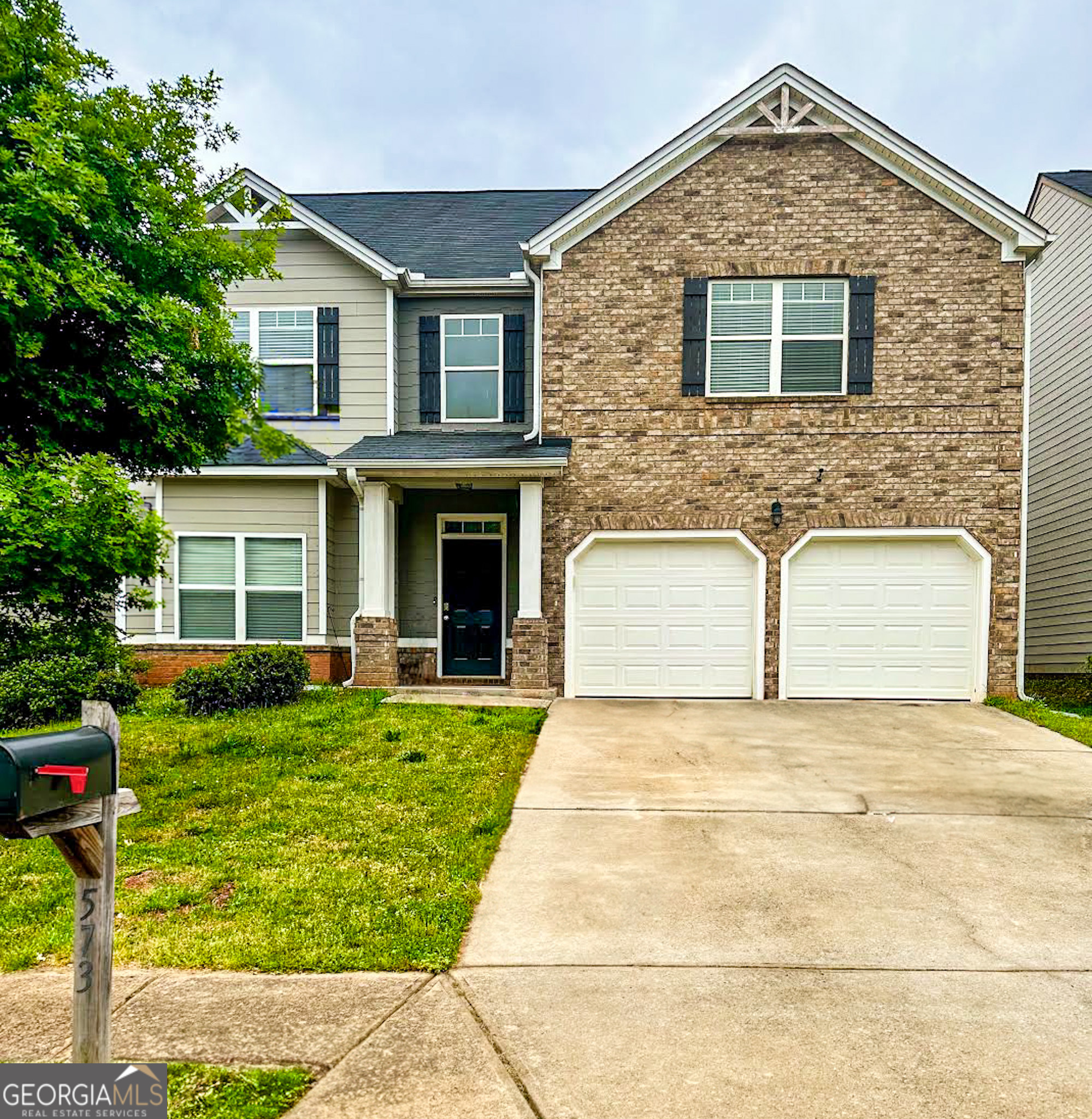 573 Emporia Loop Property Photo 1