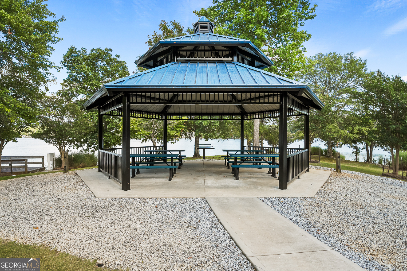 103 Free Bridge Court Property Photo 15
