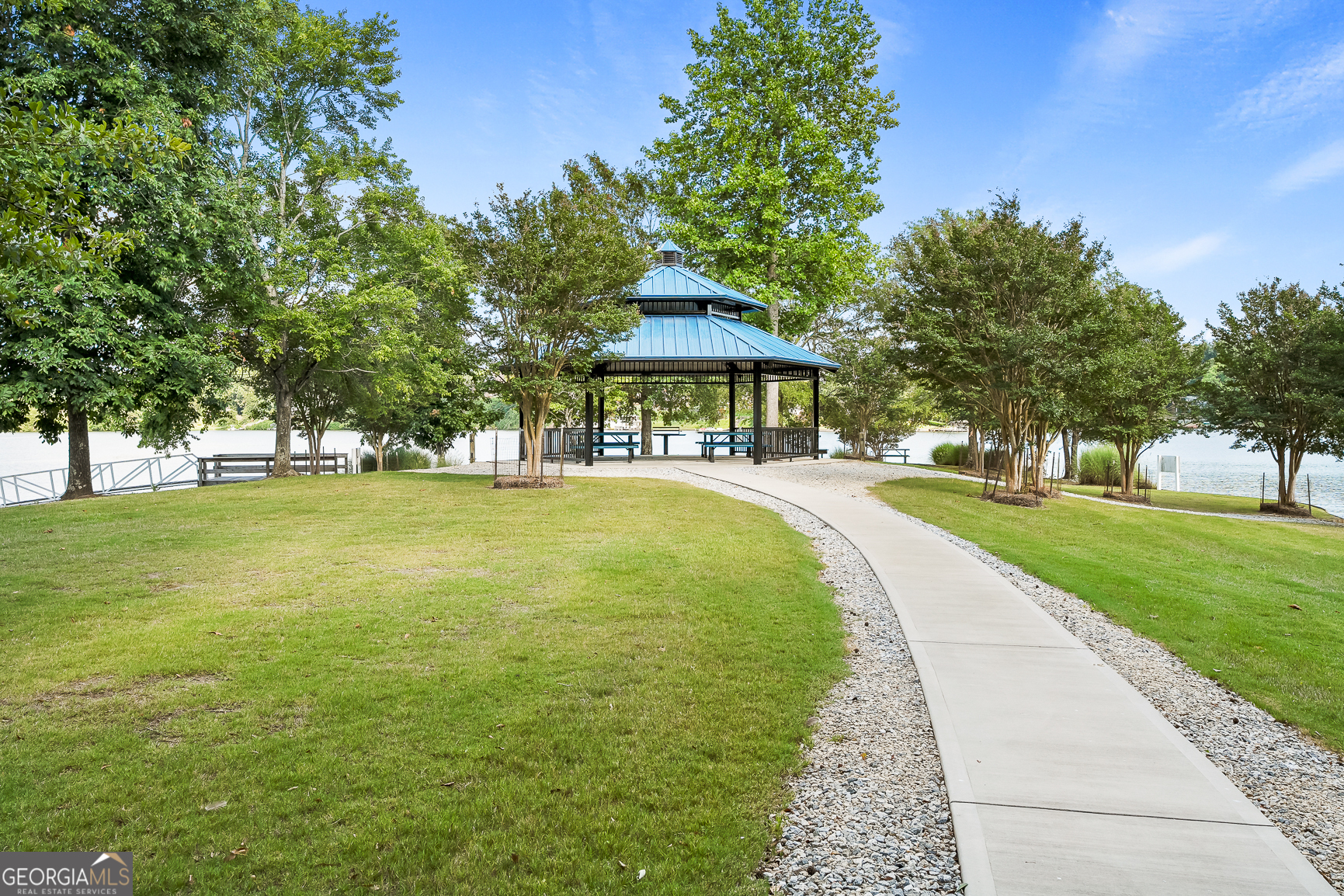 103 Free Bridge Court Property Photo 16
