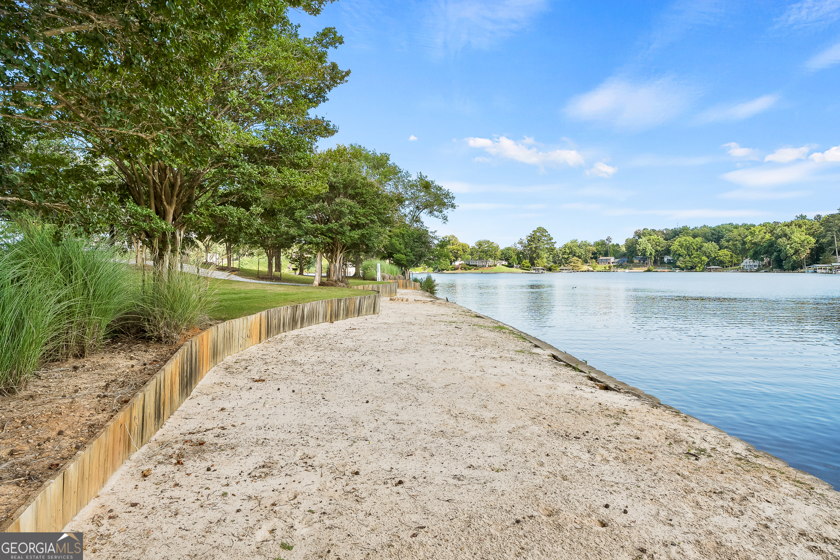 103 Free Bridge Court Property Photo 17