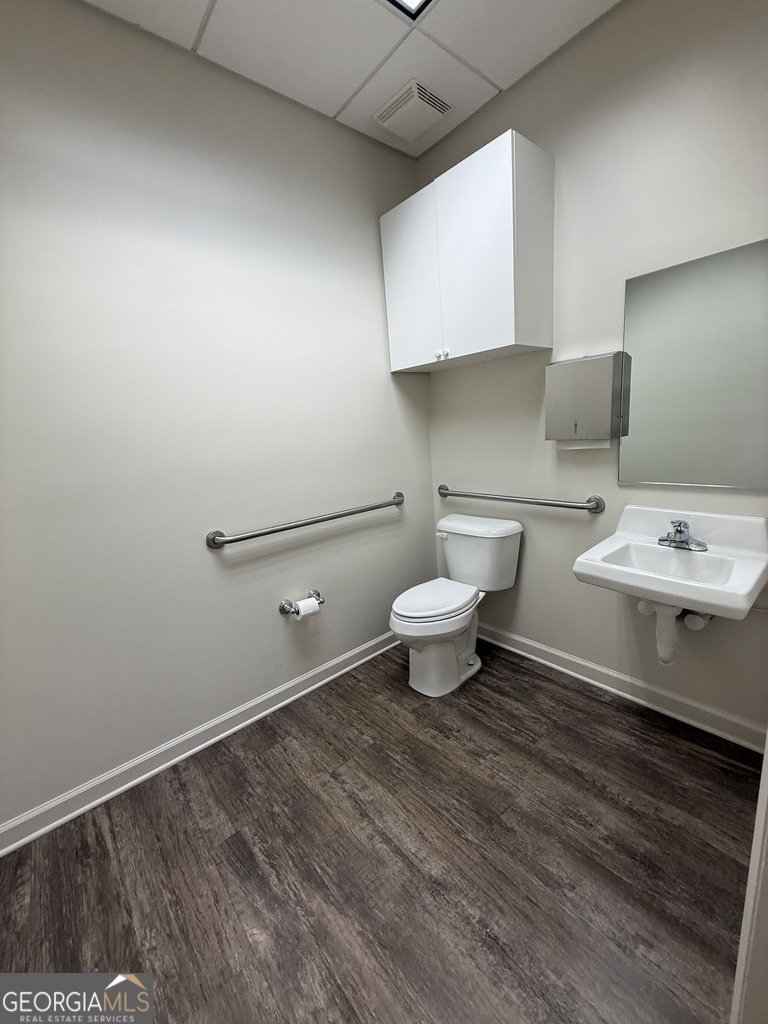 184 Jefferson Parkway # B Property Photo 11