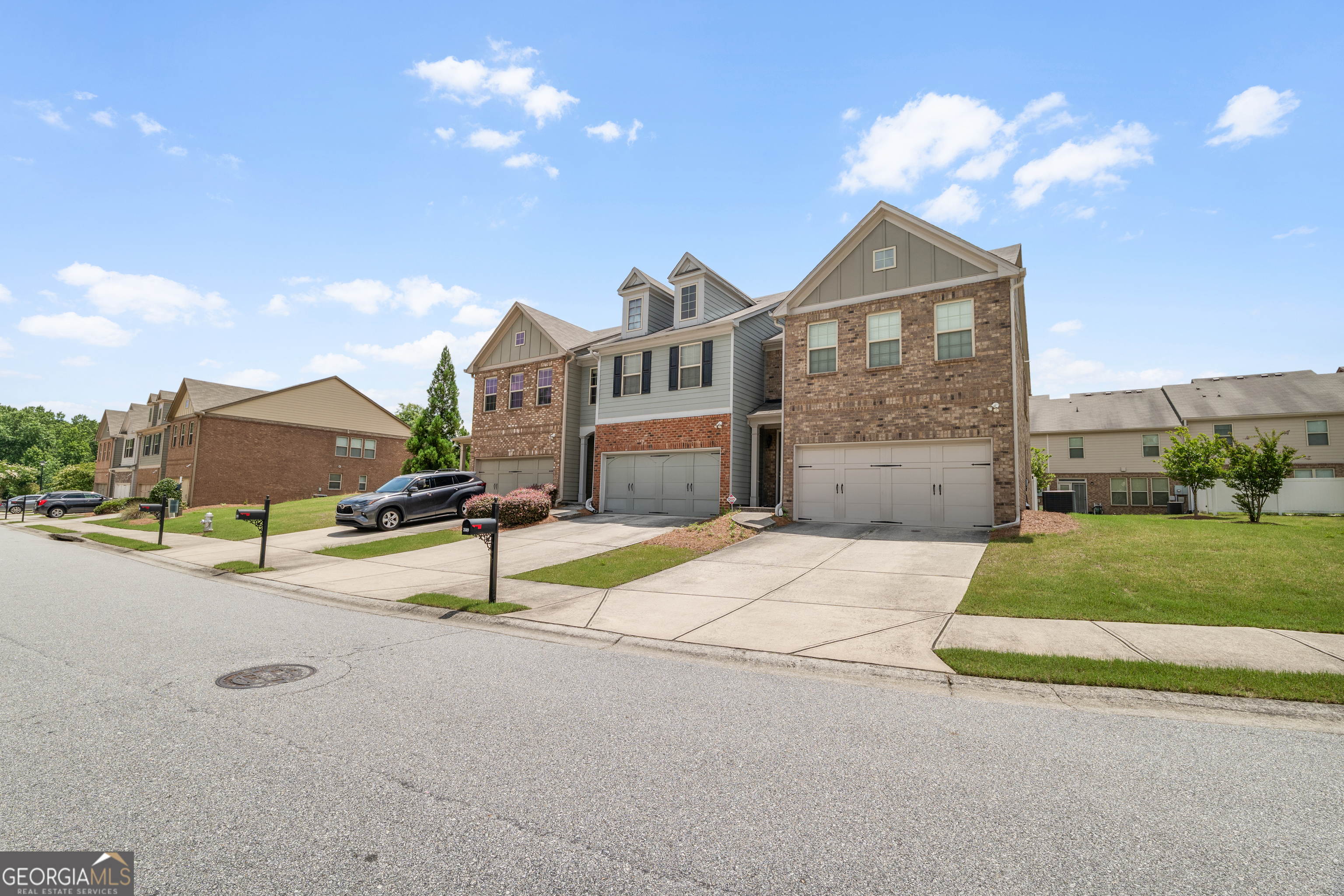 3511 Brockenhurst Drive Property Photo 1
