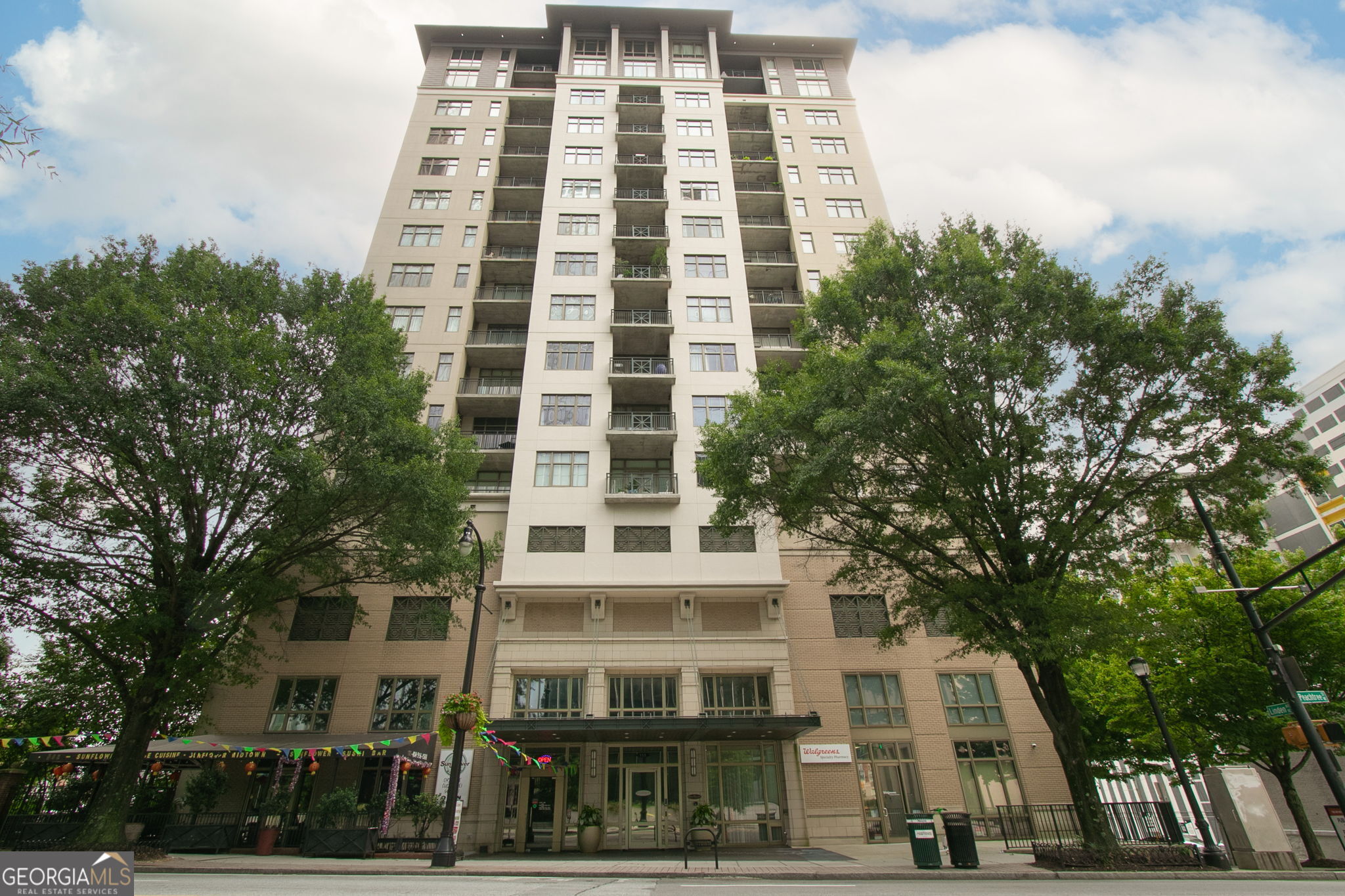 565 Peachtree Street Ne # 1303 Property Photo 1