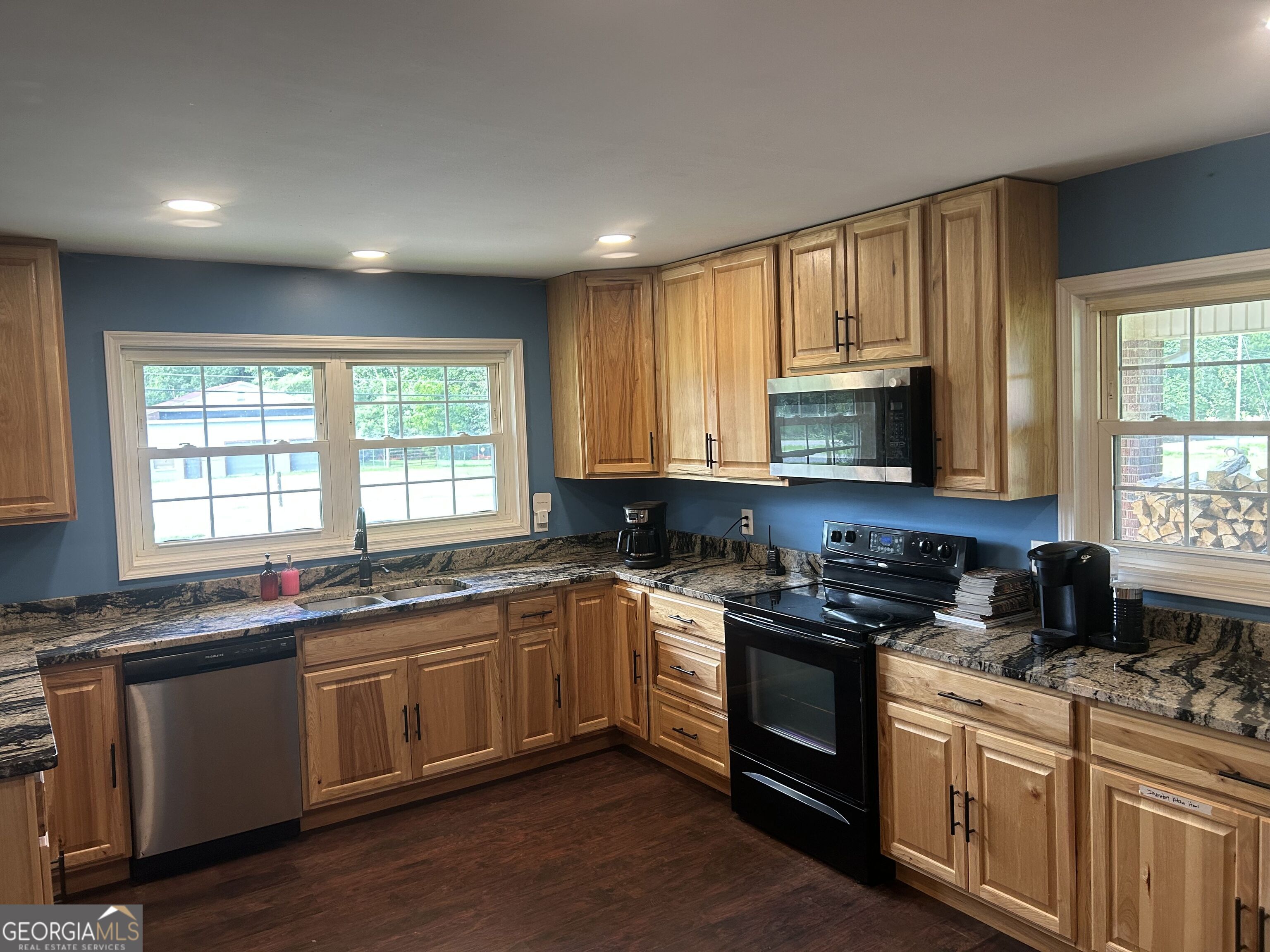 4039 Highway 19 N Property Photo 6