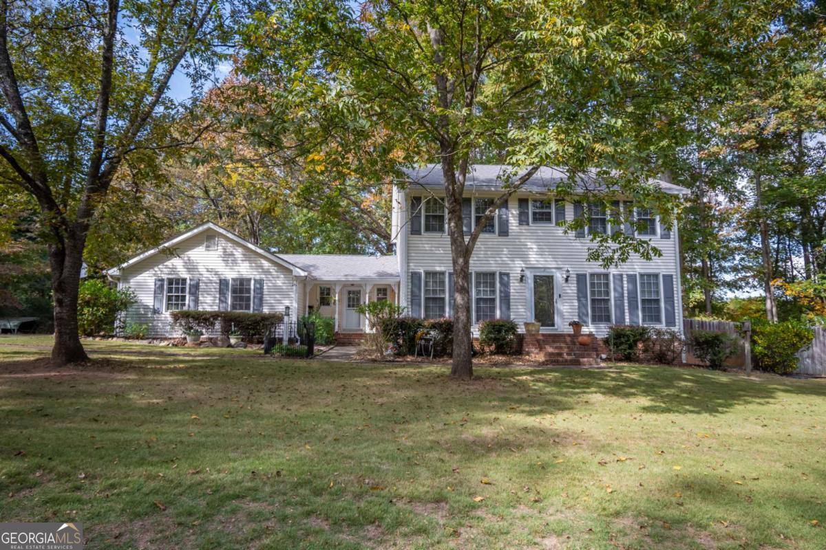 100 Hanover Drive Property Photo 1
