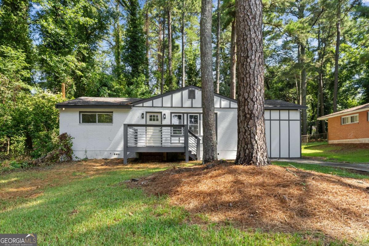 3406 Longleaf Drive Property Photo 1