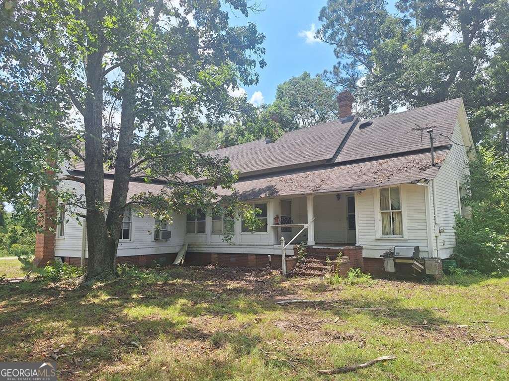 880 Sellers Road Property Photo 3