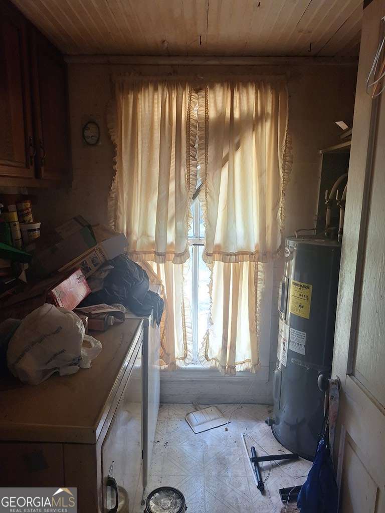 880 Sellers Road Property Photo 7