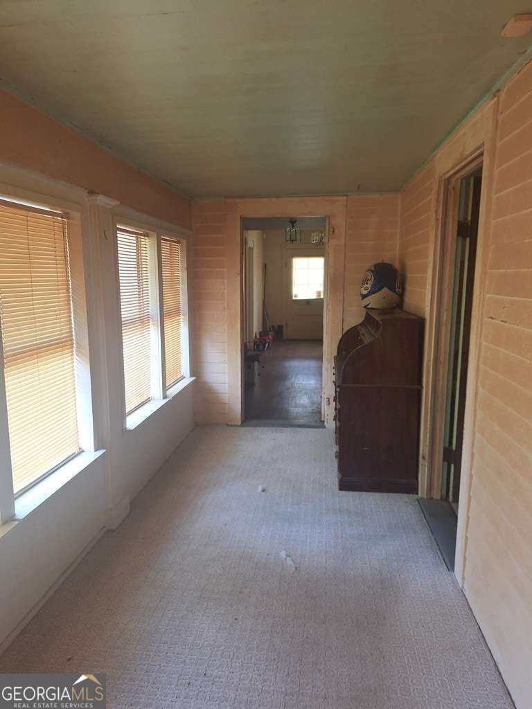 880 Sellers Road Property Photo 15