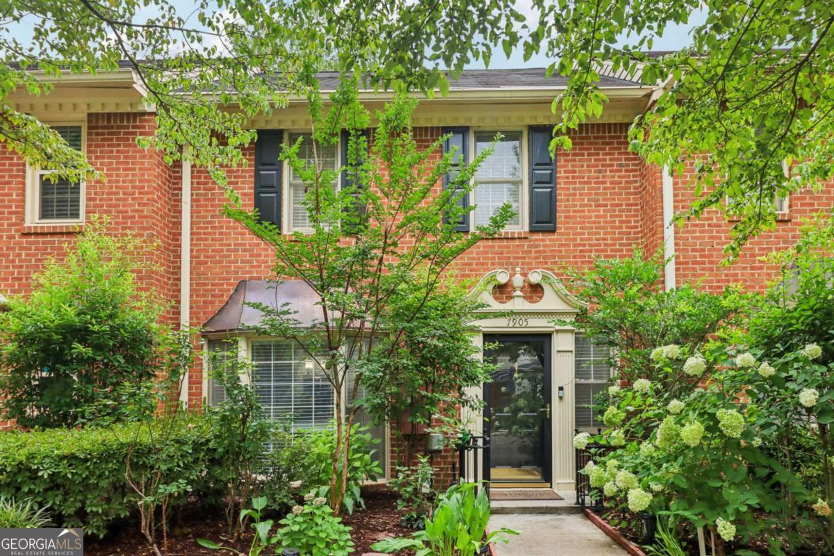 7905 Briar Villa Place Property Photo 1