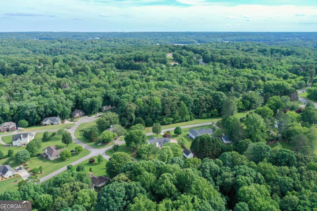 3610 Creekstone Drive Property Photo 5