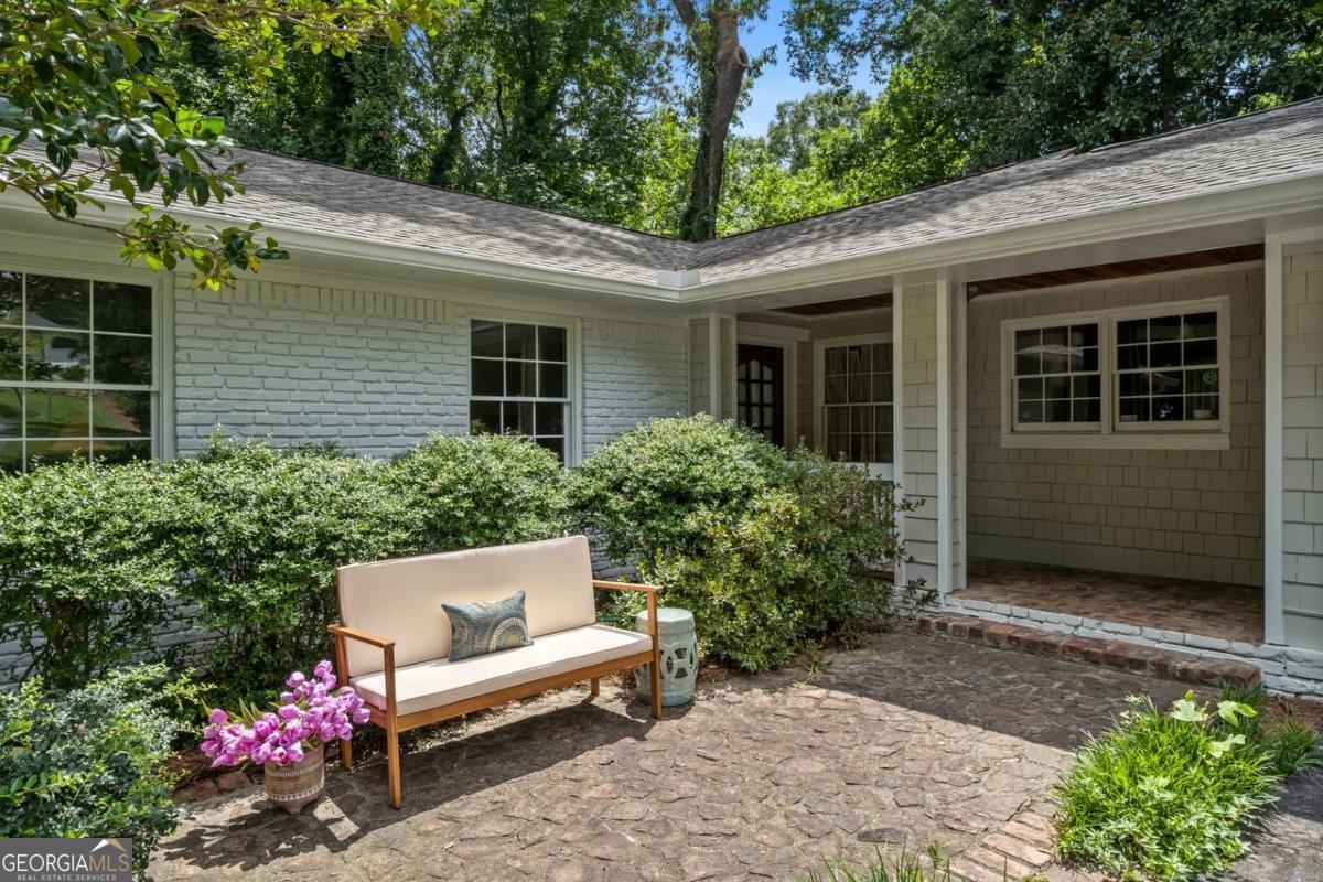 465 Forest Hills Drive Ne Property Photo 1