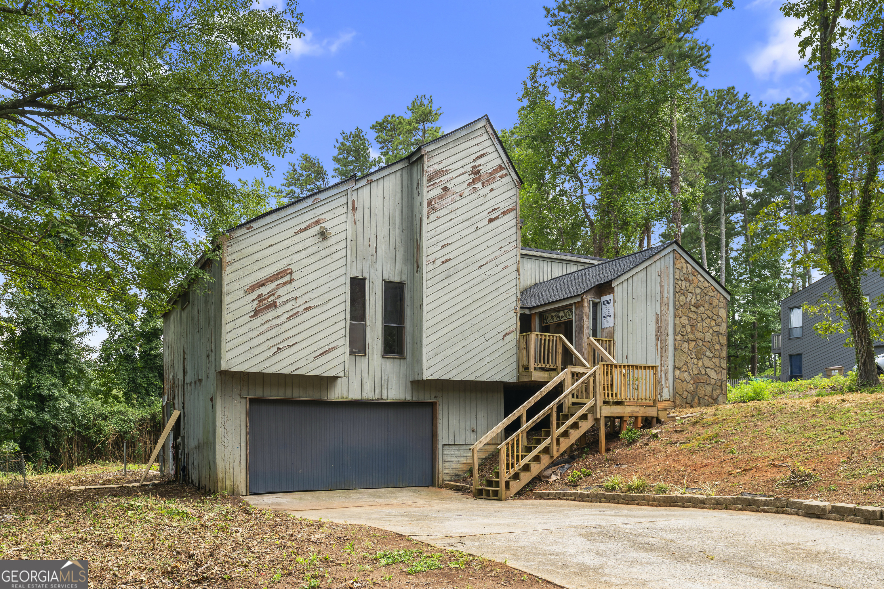 2215 Cedar Forks Drive Property Photo 1