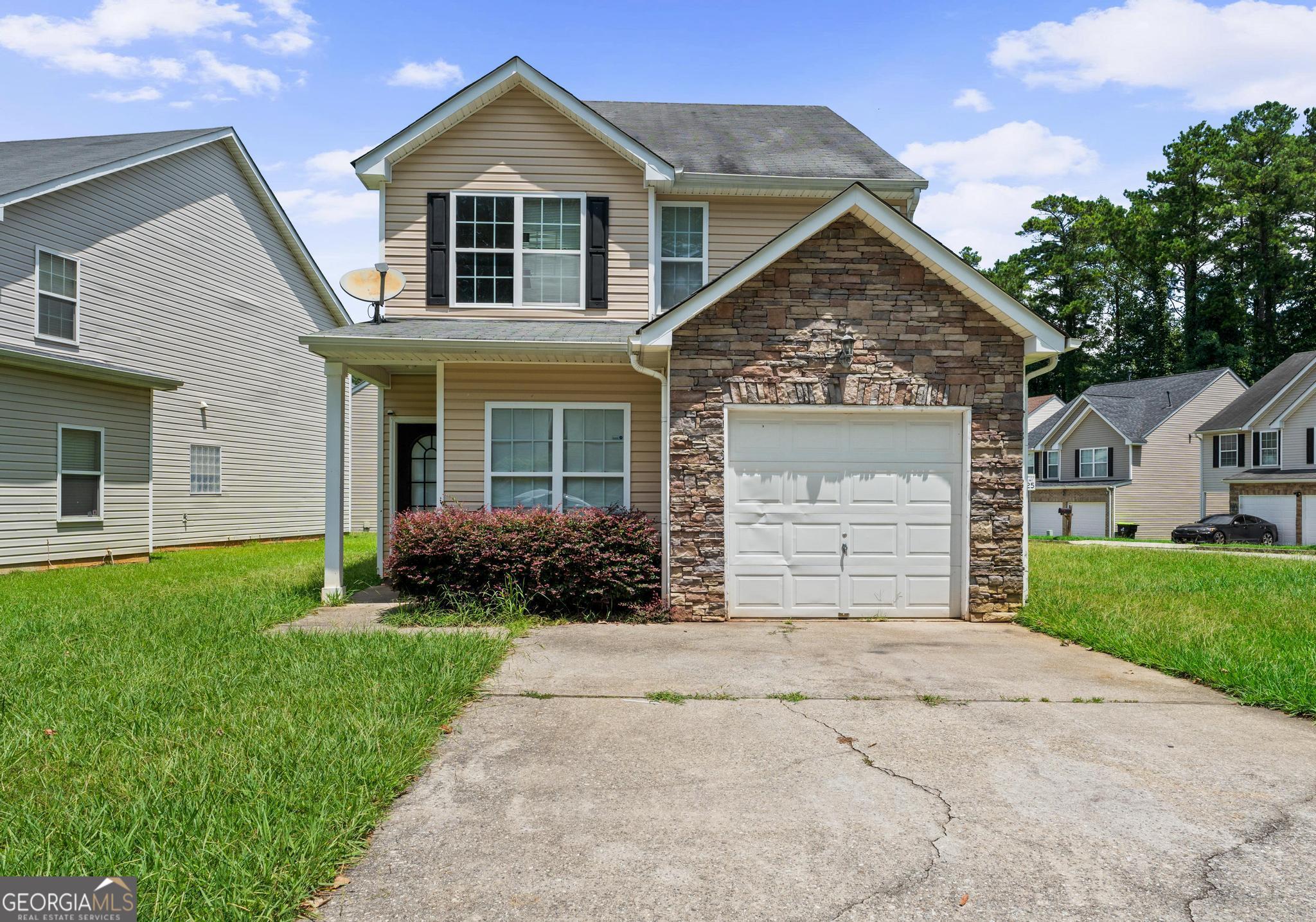 7806 Newbury Drive Property Photo 1