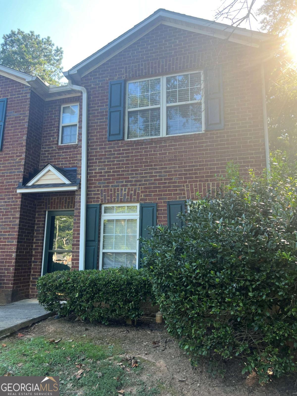 637 Huntington Road # B1 Property Photo 3