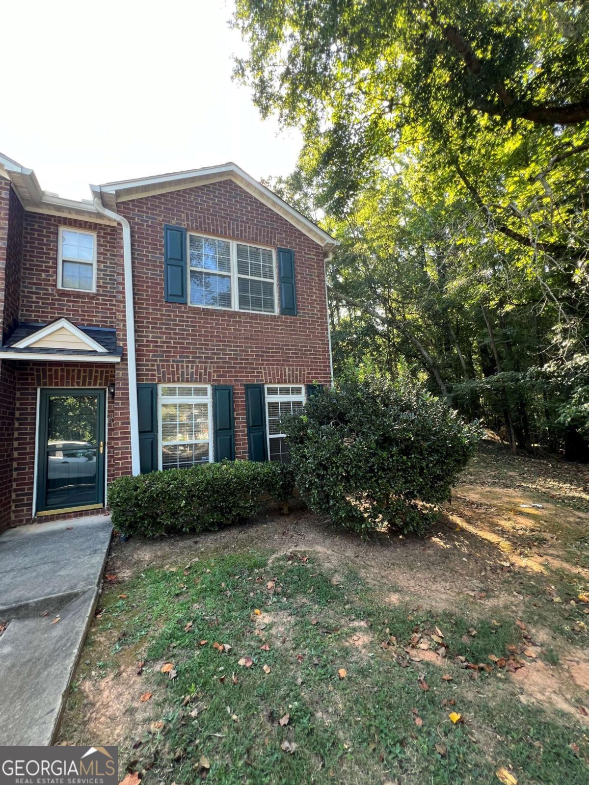 637 Huntington Road # B1 Property Photo 4