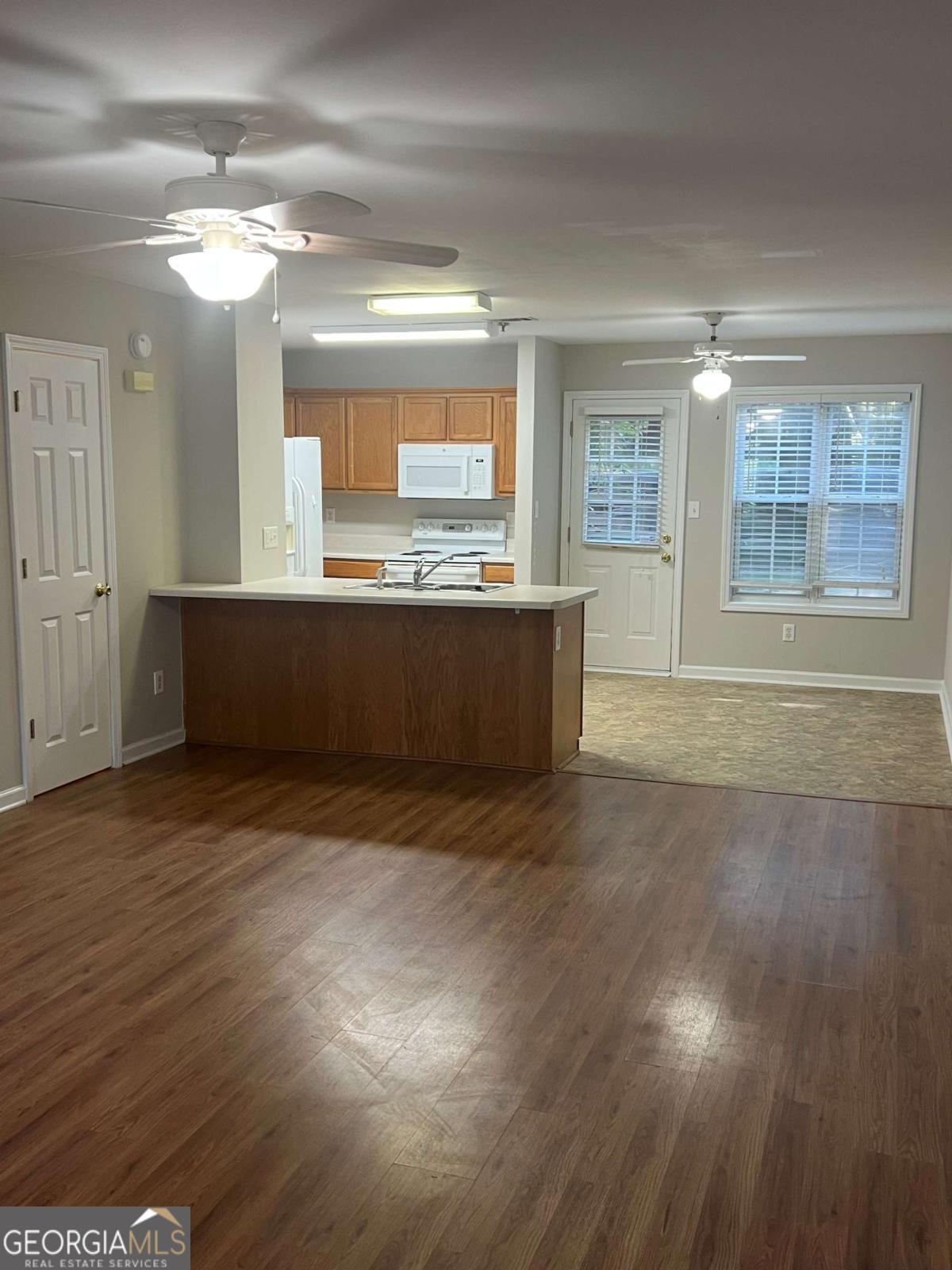 637 Huntington Road # B1 Property Photo 6