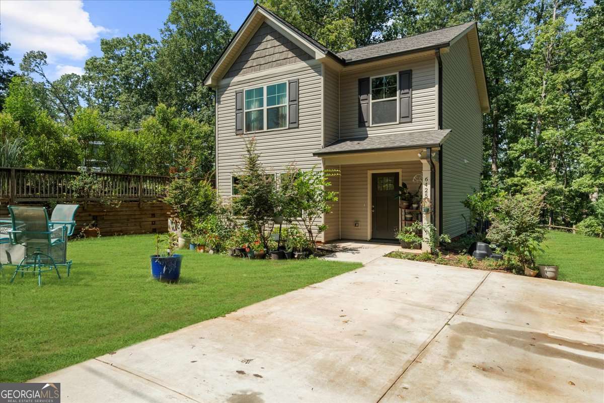 6425 Dogwood Way Property Photo 4