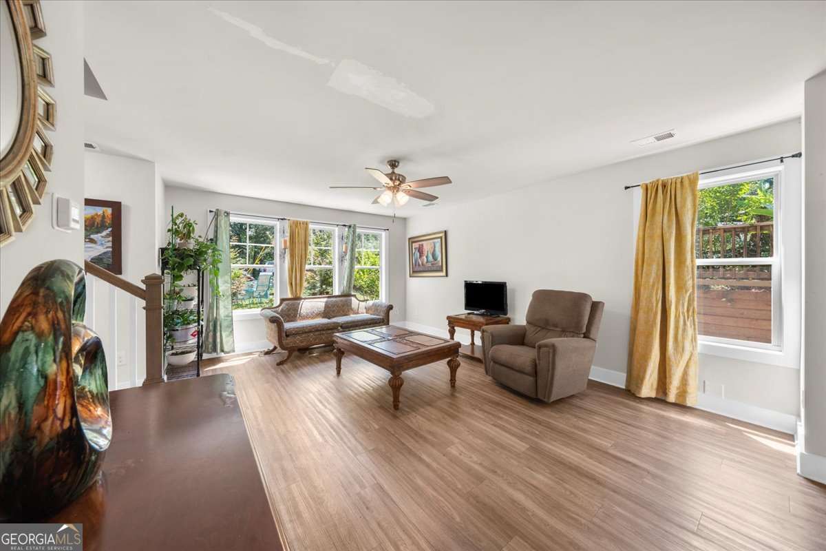 6425 Dogwood Way Property Photo 14